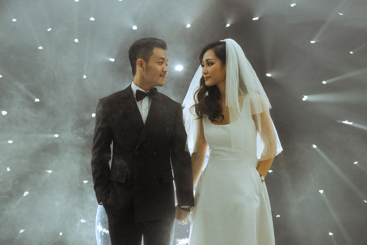 Love At The First Sight - Minh Hà & Mike